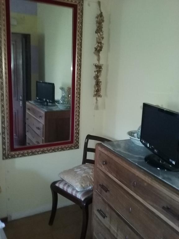 Bed and Breakfast Casa Virgilio Фоздіново Номер фото